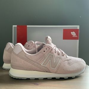 NWB New Balance Classics WL696 Pink Sneaker 6